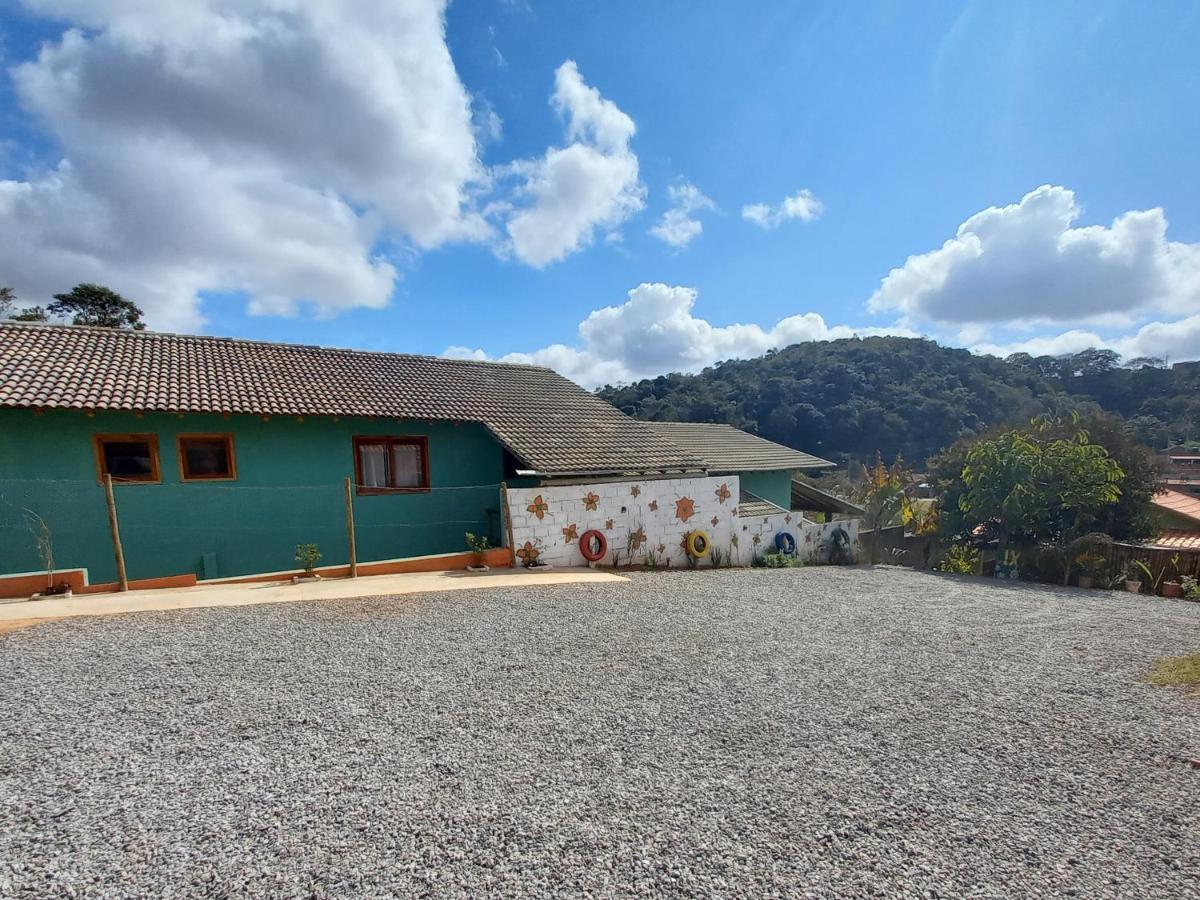 Chales Encantos De Cunha Azul Exterior foto